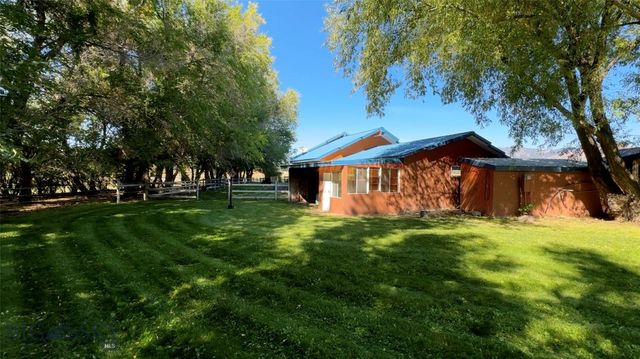 76 First Road, Whitehall, MT 59759