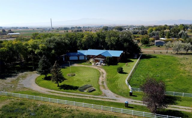 76 First Road, Whitehall, MT 59759