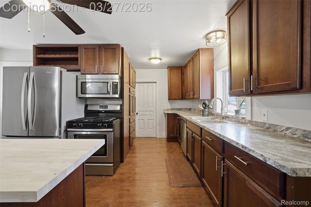 502 E Logan Street, Tecumseh, MI 49286