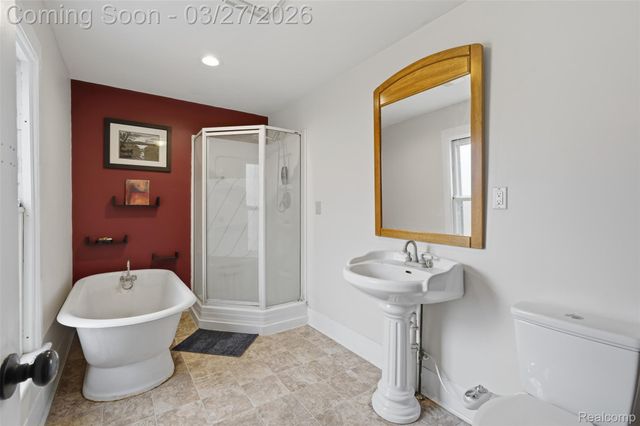 502 E Logan Street, Tecumseh, MI 49286
