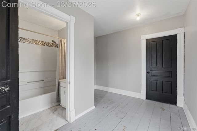 502 E Logan Street, Tecumseh, MI 49286