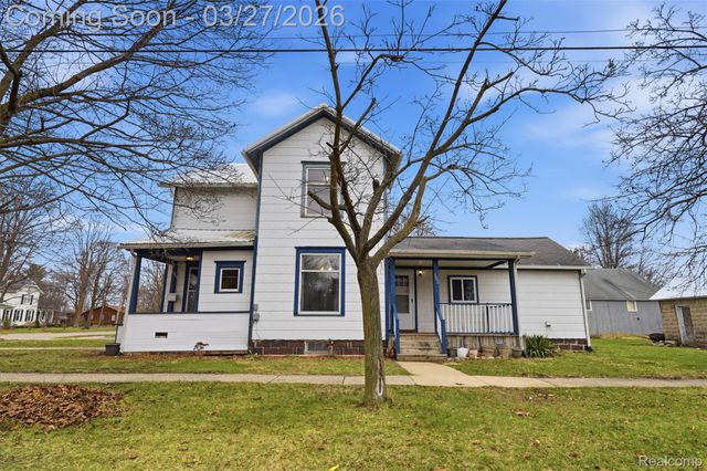 502 E Logan Street, Tecumseh, MI 49286
