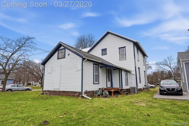 502 E Logan Street, Tecumseh, MI 49286