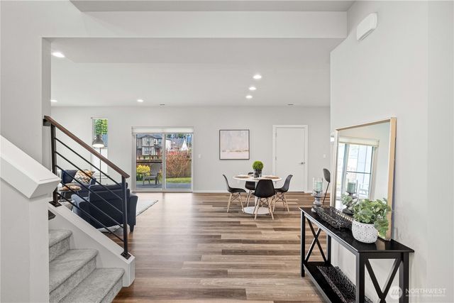 33352 Holly Avenue SE, Black Diamond, WA 98010