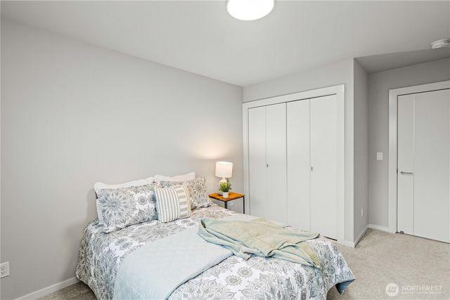 33352 Holly Avenue SE, Black Diamond, WA 98010