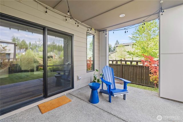 33352 Holly Avenue SE, Black Diamond, WA 98010