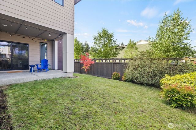 33352 Holly Avenue SE, Black Diamond, WA 98010