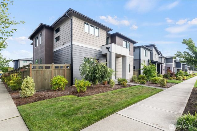 33352 Holly Avenue SE, Black Diamond, WA 98010