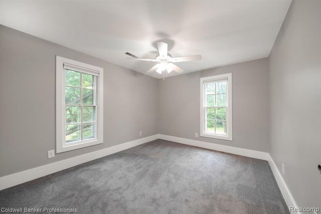 3590 Orchard Lake Road, Orchard Lake, MI 48324