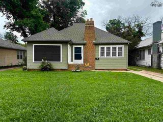 2004 MCGREGOR AVENUE, Wichita Falls, TX 76301