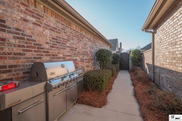 2003 BIENVILLE DRIVE, Monroe, LA 71201