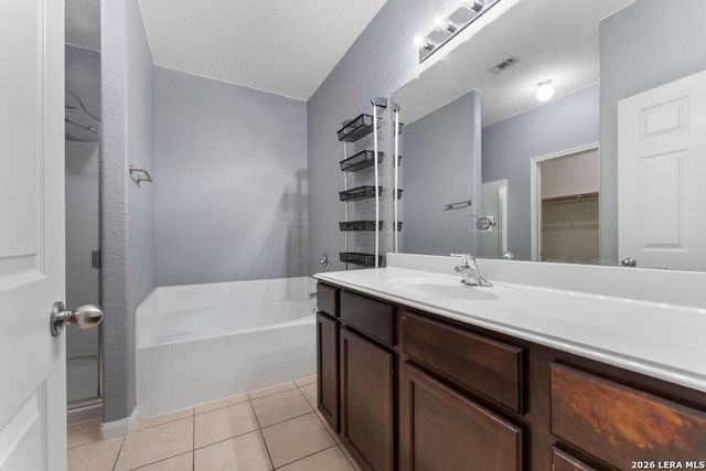 6719 Luckey Tree, San Antonio, TX 78252