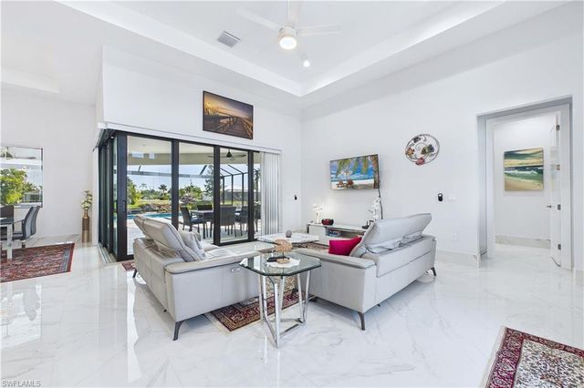 3121 SW 26th PL, Cape Coral, FL 33914