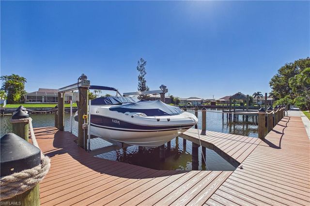 3121 SW 26th PL, Cape Coral, FL 33914