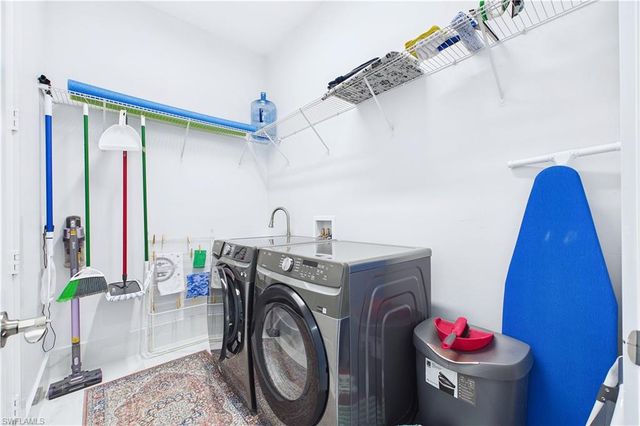 3121 SW 26th PL, Cape Coral, FL 33914