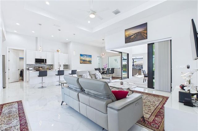 3121 SW 26th PL, Cape Coral, FL 33914