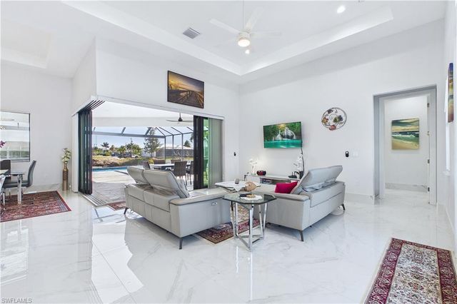 3121 SW 26th PL, Cape Coral, FL 33914