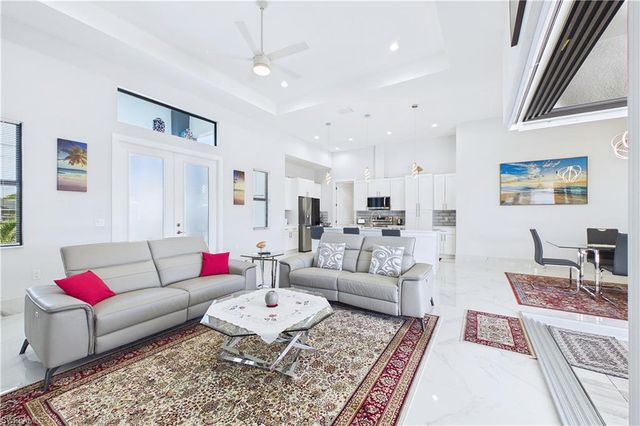 3121 SW 26th PL, Cape Coral, FL 33914