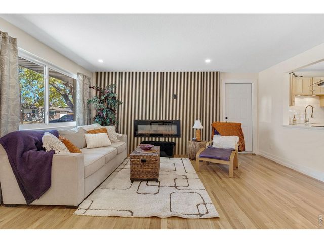 6518 Xavier St, Arvada, CO 80003