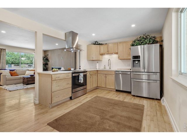 6518 Xavier St, Arvada, CO 80003