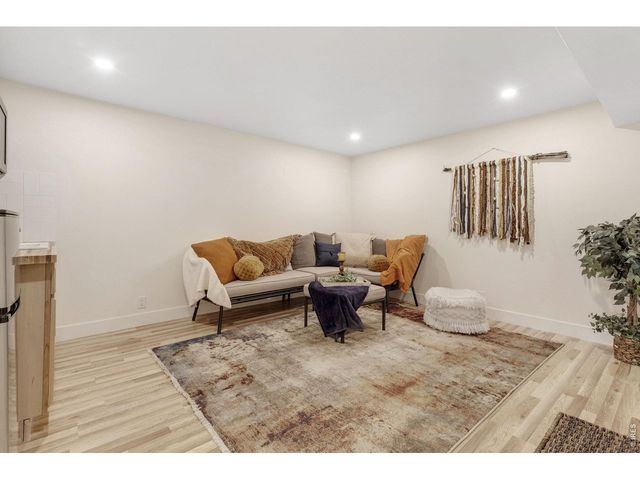 6518 Xavier St, Arvada, CO 80003