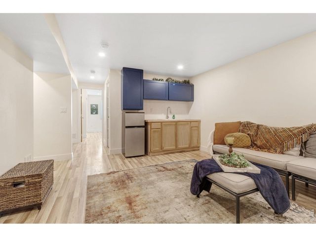 6518 Xavier St, Arvada, CO 80003