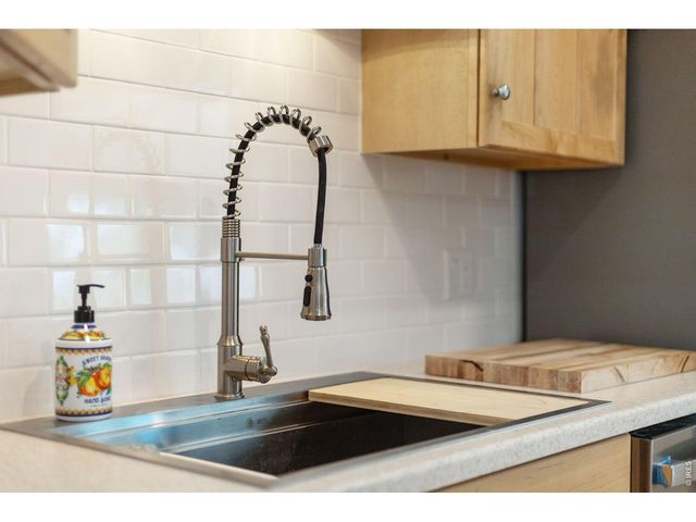 6518 Xavier St, Arvada, CO 80003