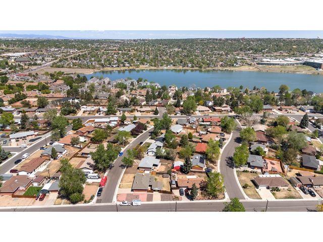 6518 Xavier St, Arvada, CO 80003