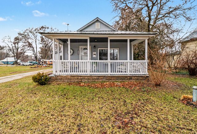 2240 E Loop Road, Shelby, MI 49455