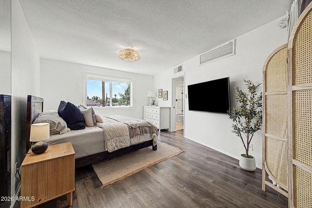 385 W PIERSON Street E6, Phoenix, AZ 85013