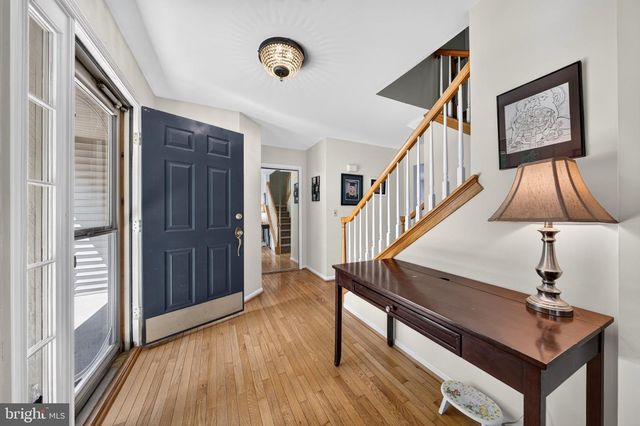 4003 REDWOOD DR, Bethlehem, PA 18020