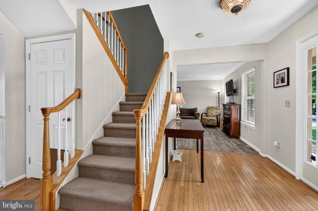4003 REDWOOD DR, Bethlehem, PA 18020