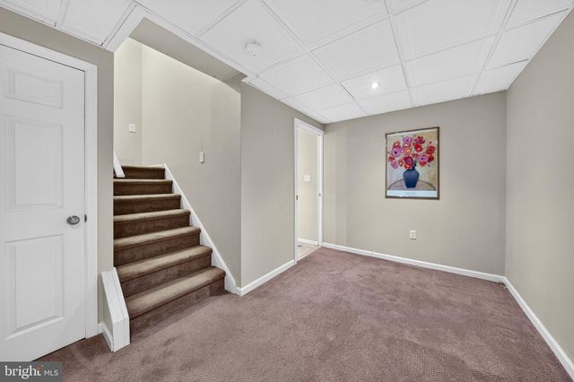4003 REDWOOD DR, Bethlehem, PA 18020