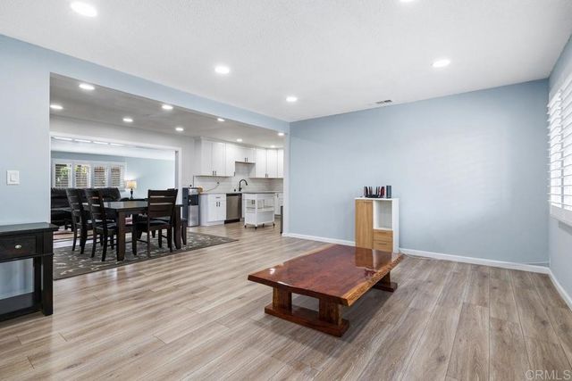 9214 Fenway Road, Santee, CA 92071