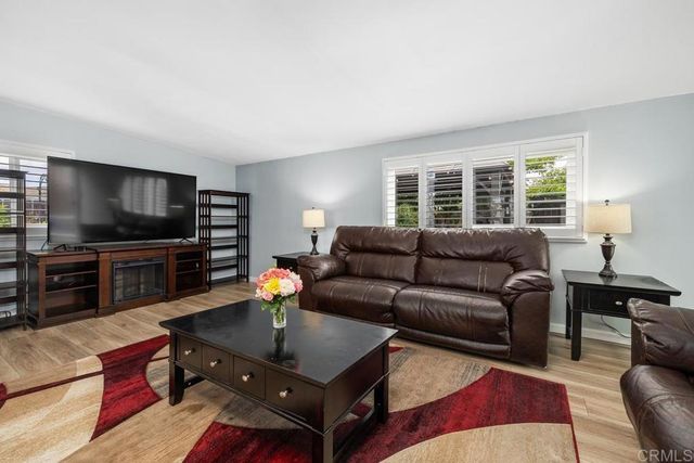 9214 Fenway Road, Santee, CA 92071