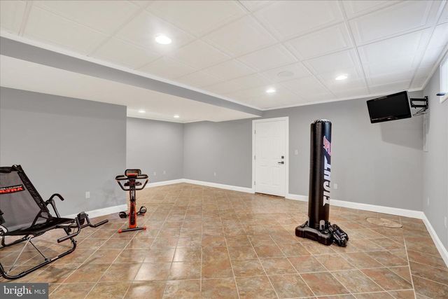 4440 BEARDS SCHOOL RD, Spring Grove, PA 17362