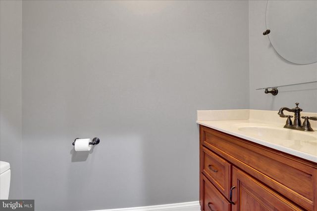 4440 BEARDS SCHOOL RD, Spring Grove, PA 17362
