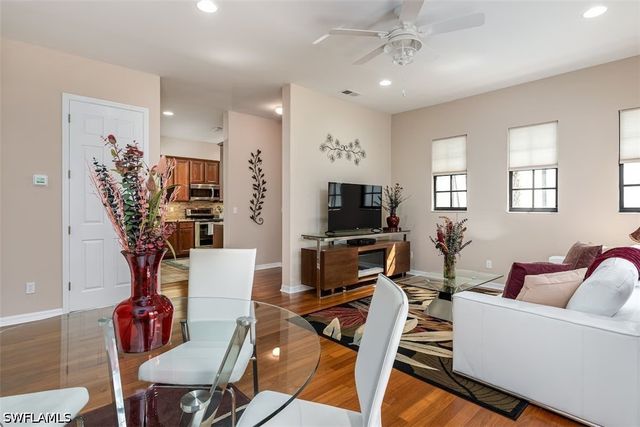 1325 Oceania DR N 6, Naples, FL 34113