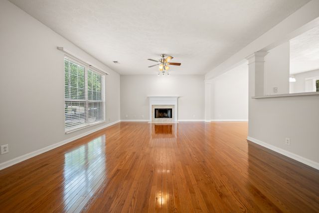 5529 Murphywood Xing, Antioch, TN 37013