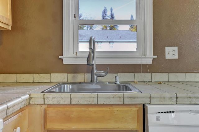 224 Richardson St, Grass Valley, CA 95945