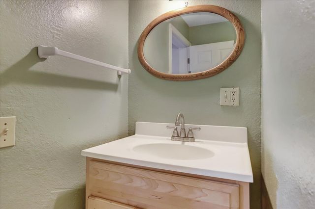 224 Richardson St, Grass Valley, CA 95945