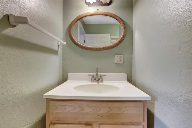 224 Richardson St, Grass Valley, CA 95945