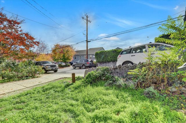 224 Richardson St, Grass Valley, CA 95945
