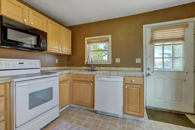 224 Richardson St, Grass Valley, CA 95945