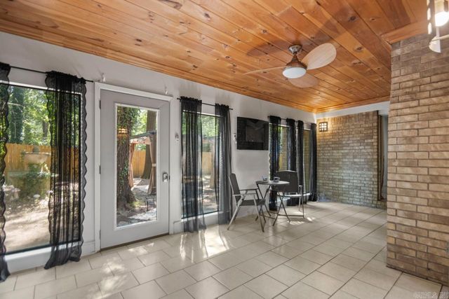 1240 Salem Road, Conway, AR 72034