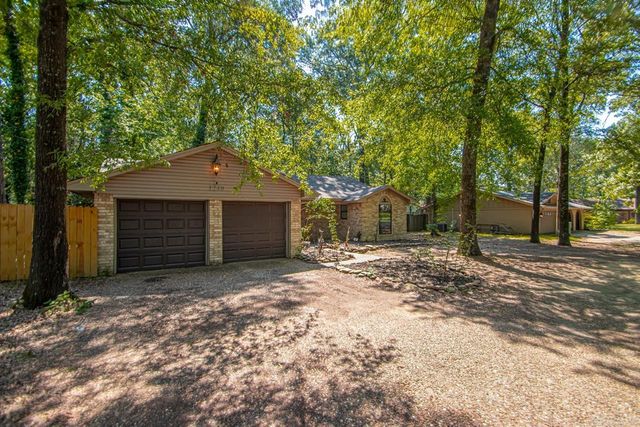 1240 Salem Road, Conway, AR 72034