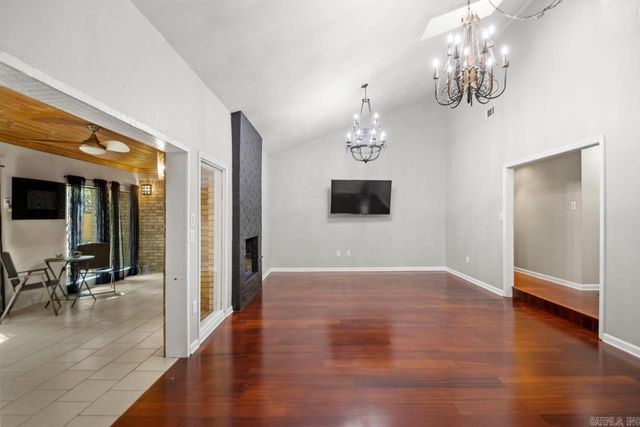 1240 Salem Road, Conway, AR 72034