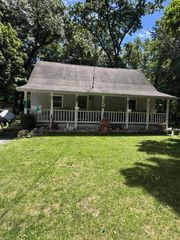 52985 Twin Lakeview Drive, Dowagiac, MI 49047