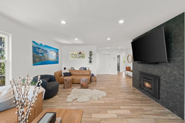 175 Donnington Ave, Auburn, CA 95603