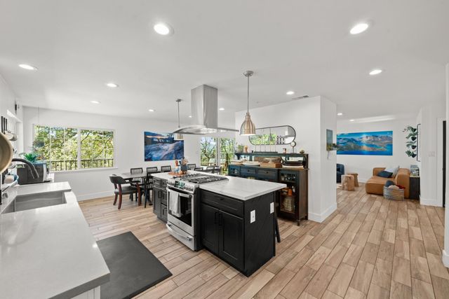 175 Donnington Ave, Auburn, CA 95603